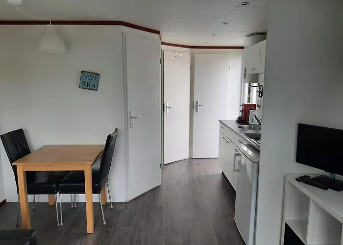 Dichtbij Zee En Duinen